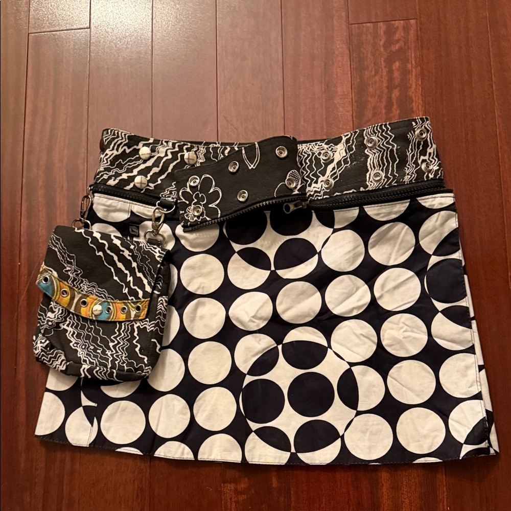 Chic Black and White Polka Dot Mini Skirt - Picture 2 of 5